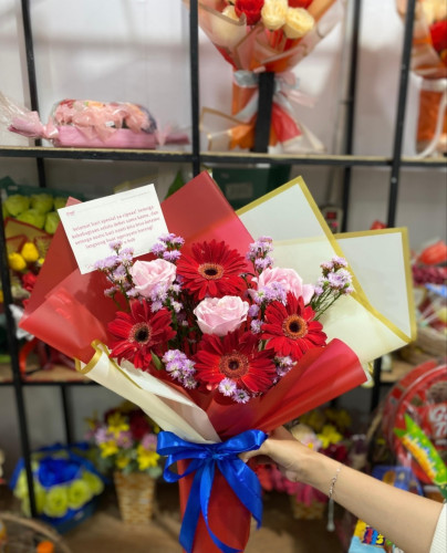 Flower Boutique sampit 087748567736